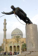 La statua.